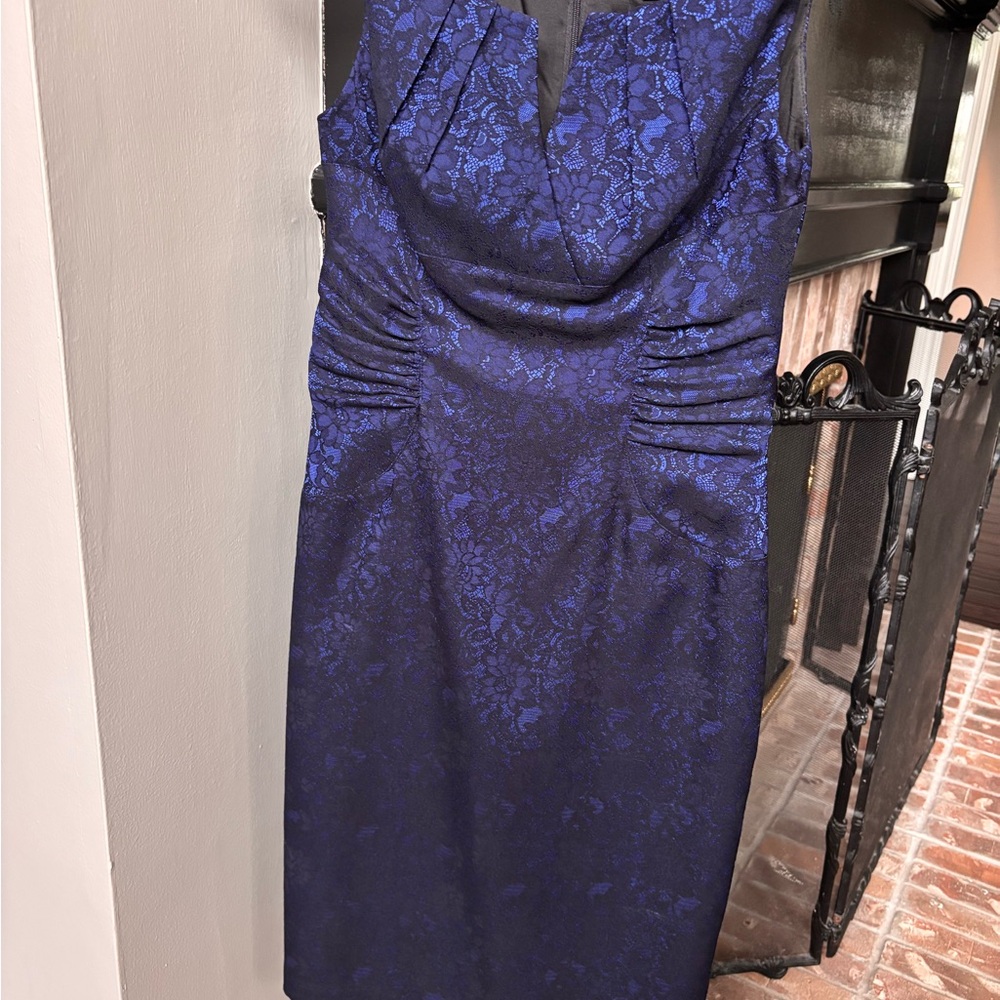 Elegant Navy Blue Lace Sheath Dress